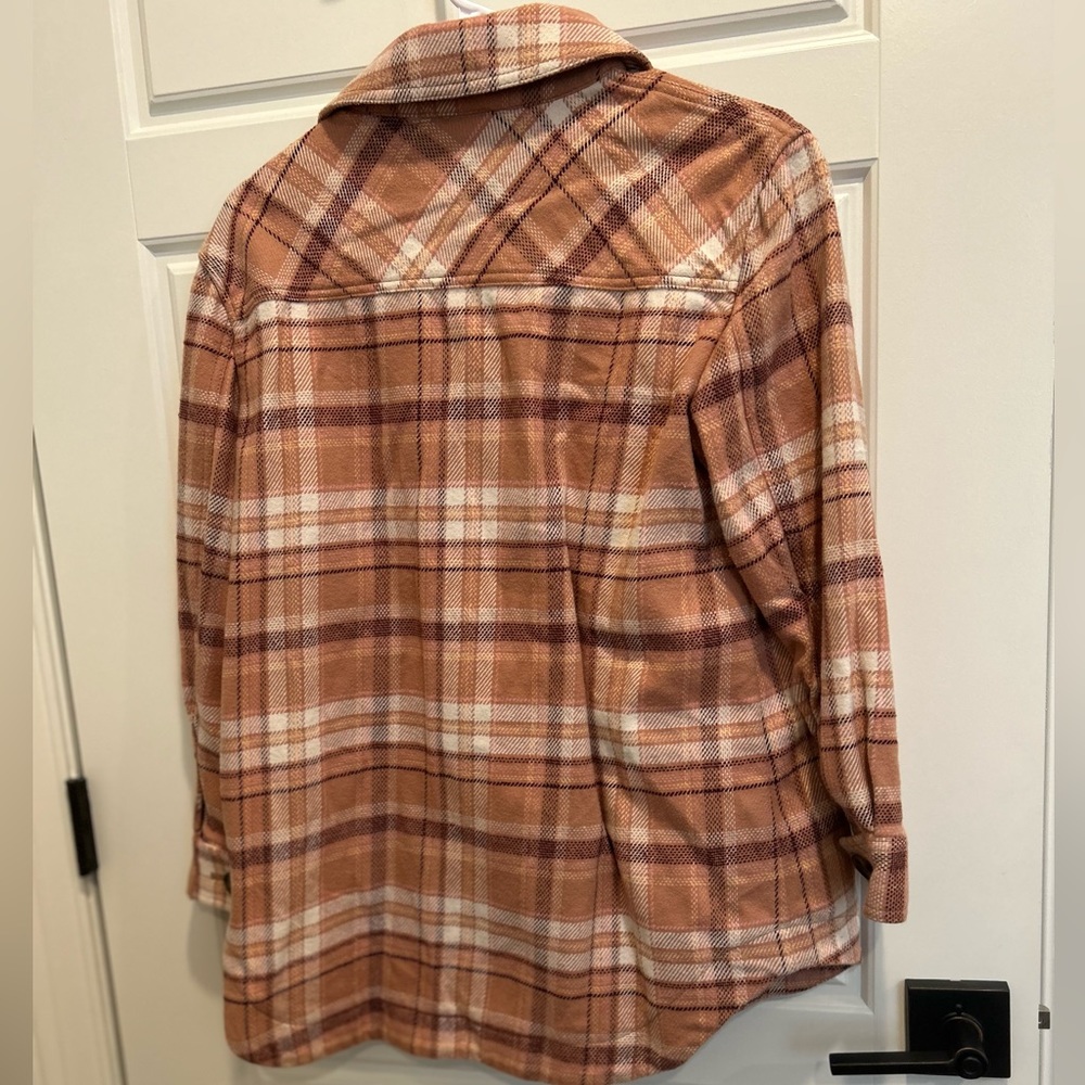 Loft Mauve Plaid Button Down Shacket Medium Petite - image 6